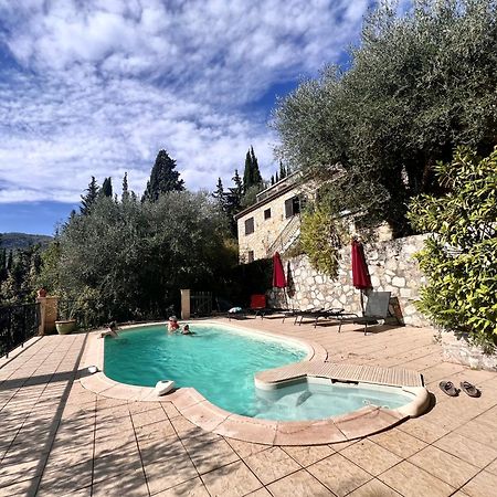 Entre Nice Et Monaco Grande Villa Avec Piscine Privee 12 Personnes Drap Exterior foto