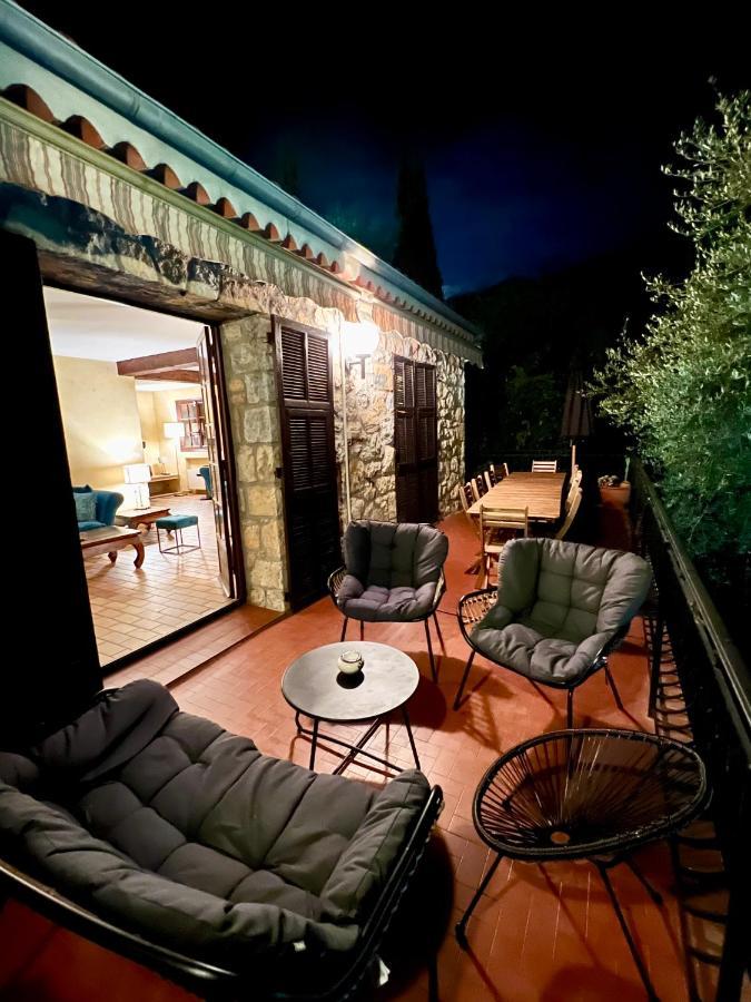 Entre Nice Et Monaco Grande Villa Avec Piscine Privee 12 Personnes Drap Exterior foto